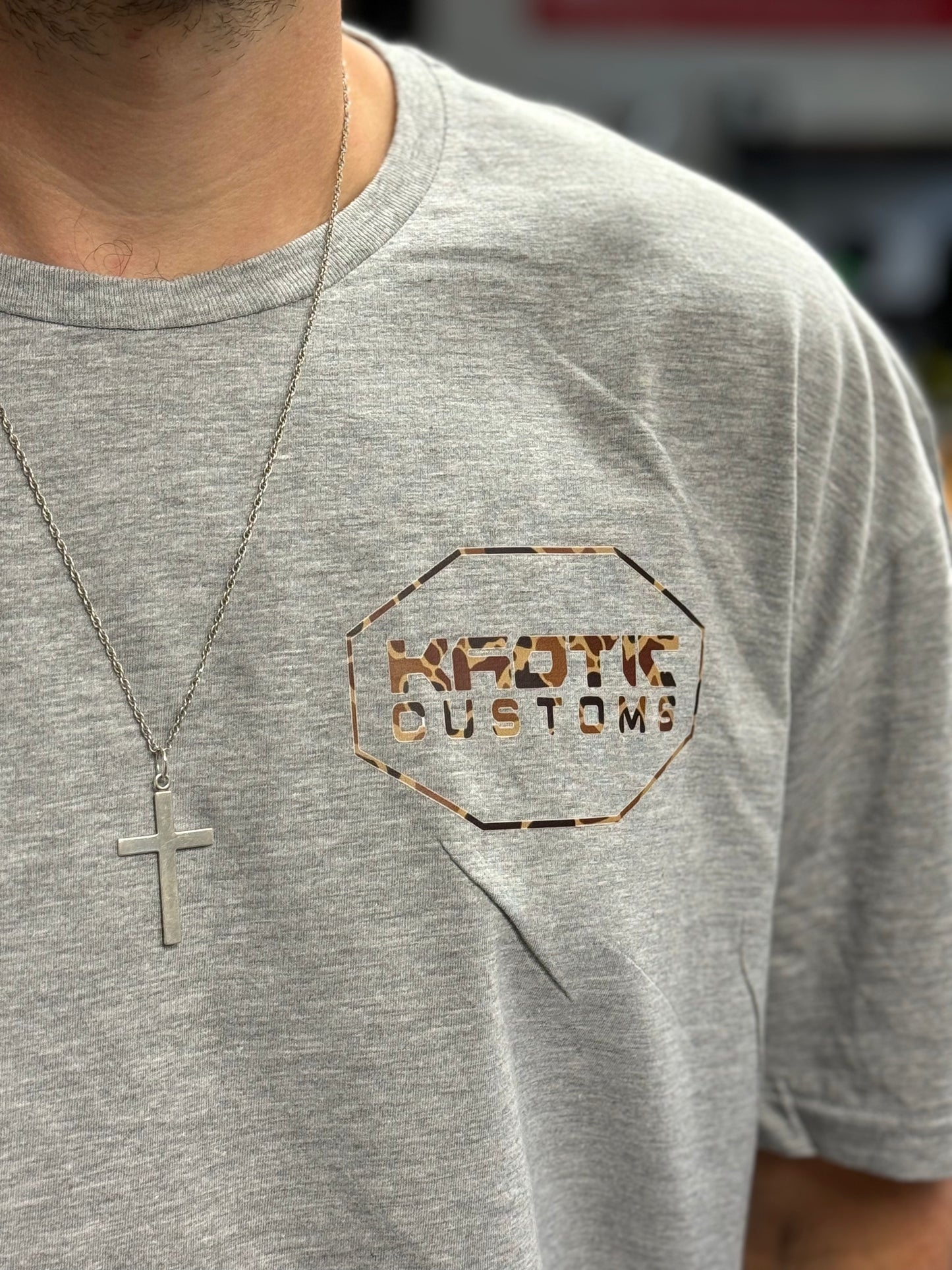 GREY & DUCK CAMO KAOTIC CUSTOMS T-SHIRT