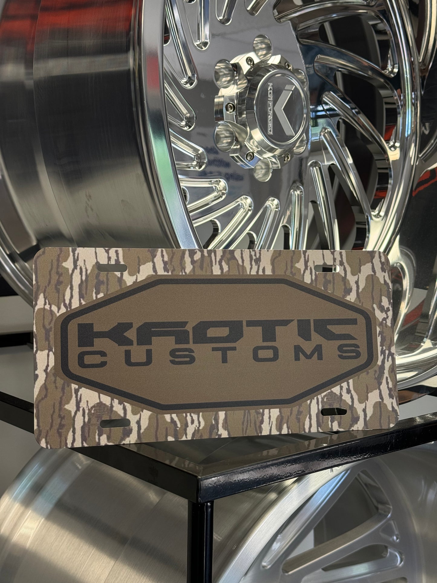 BOTTOMLAND CAMO LICENSE PLATE