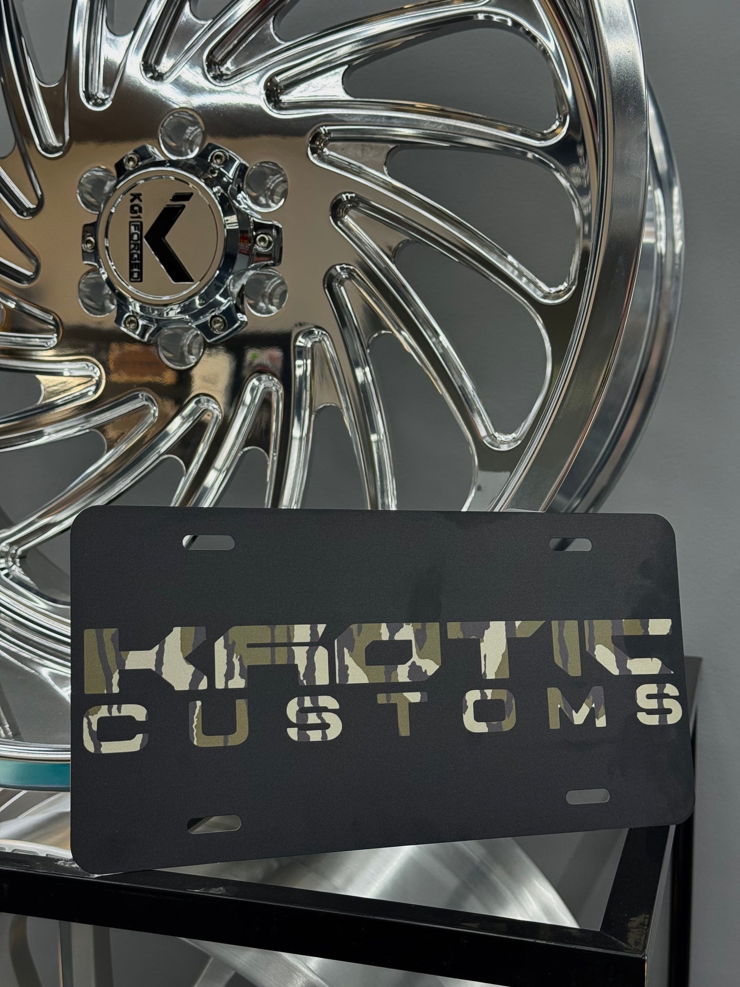 BLACK & BOTTOMLAND LICENSE PLATE